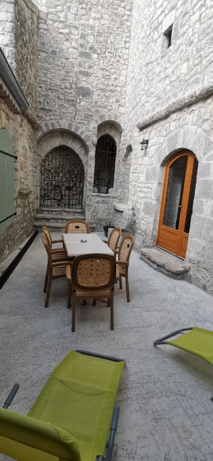 Maison Du Troubadour Balazuc Luaran gambar
